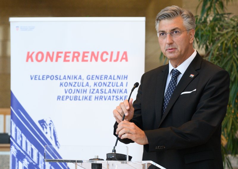 Plenković: Želimo da gospodarski rast osjeti svako kućanstvo