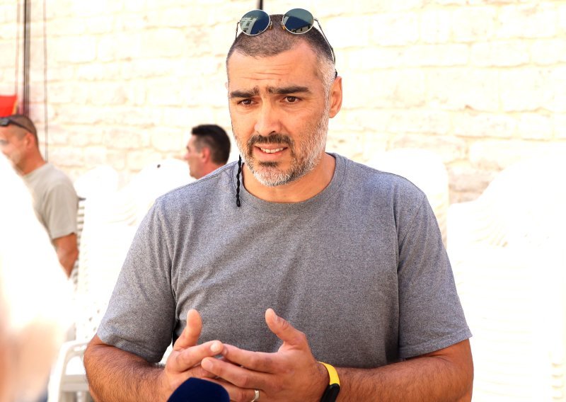 Oglasio se direktor šibenskog festivala: 'Probleme s veteranima rješavat ćemo s policijom'