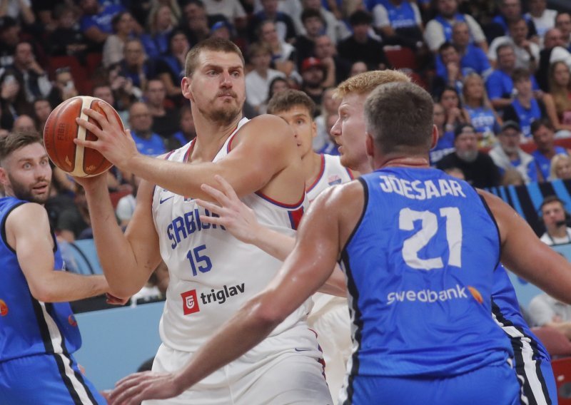 NBA liga poludjela na čudesno dodavanje Jokića. Evo što je objavila