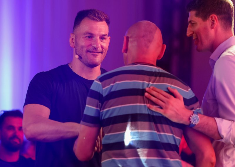 Stipe Miočić dolazi na FNC u Zagreb