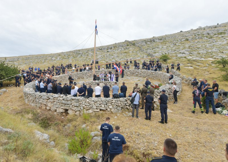 6475 dana bez istine: 'Falite nam, braćo. Volimo vas, više ništa nije isto bez vas'