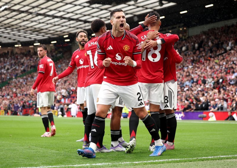 United iz penala u 97. minuti izbjegao novu blamažu, nevjerojatan poraz Tottenhama