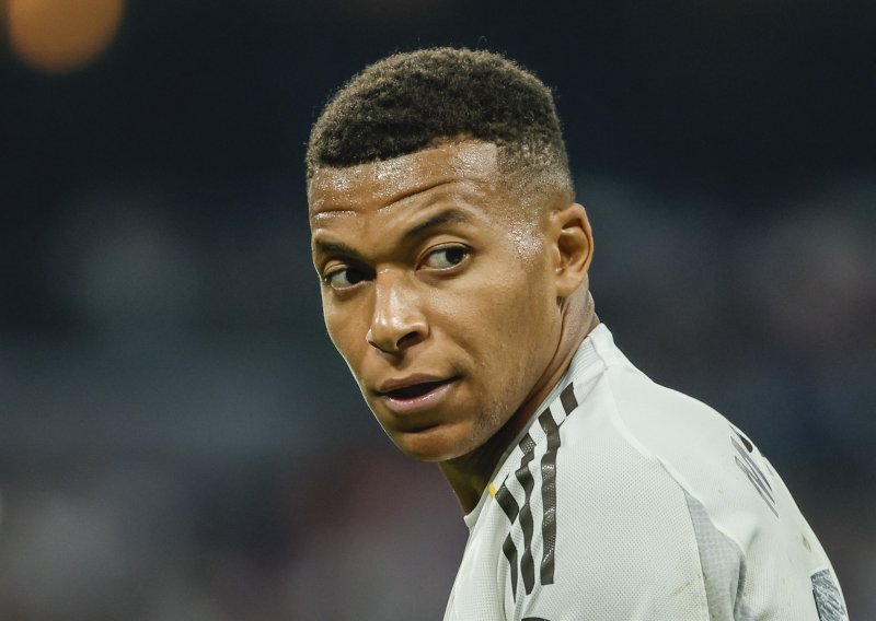 Mbappe izgubio živce: 'To nije nogomet'