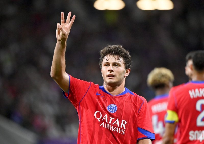 Bizaran hat-trick zvijezde PSG-a. Dvaput zabio škaricama i jednom s 20 metara u rašlje