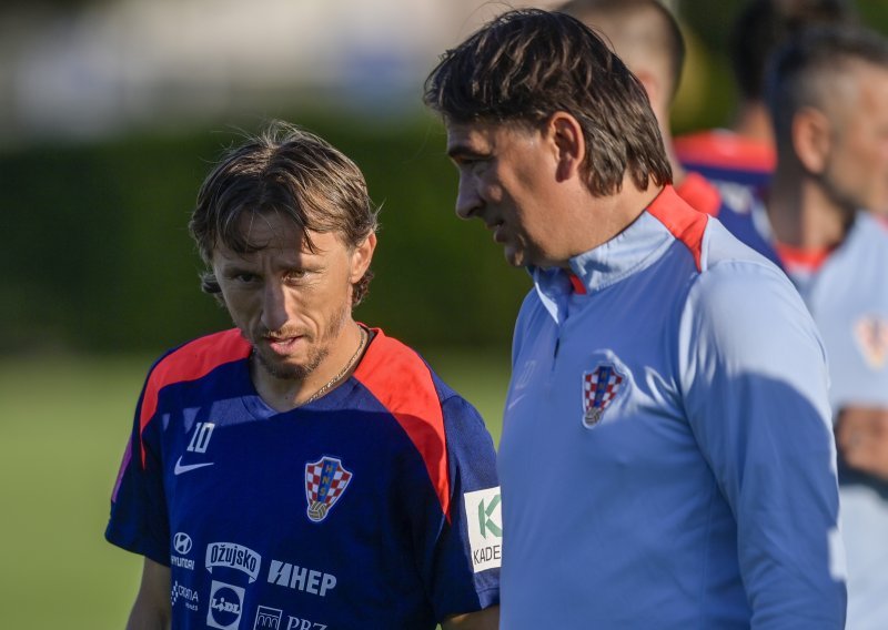 Vatreni odradili prvi trening, ali na njemu nije bilo Dominika Livakovića
