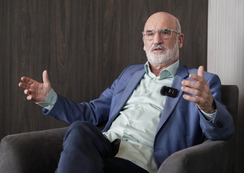 Fernando Aramburu: Kad nema demokracije, na vlast ponovo dolazi majmun