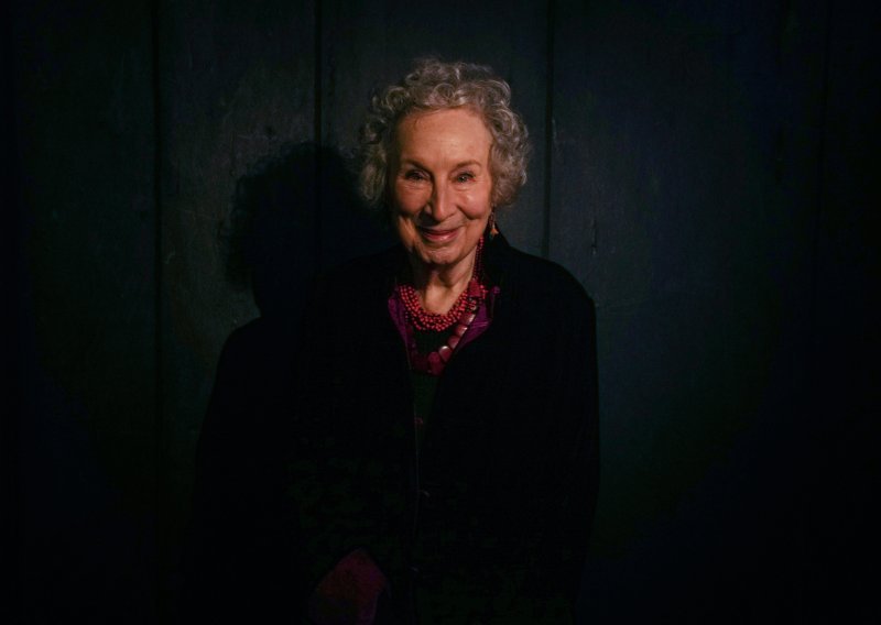 Margaret Atwood ismijala zabranu knjiga: Nabavite svoj primjerak prije nego krenu s javnim spaljivanjem