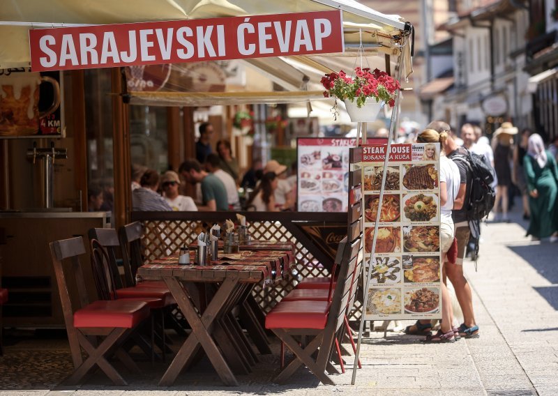 Hrvatski građani najskloniji proširenju EU na BiH, evo tko uživa najveću potporu za ulazak