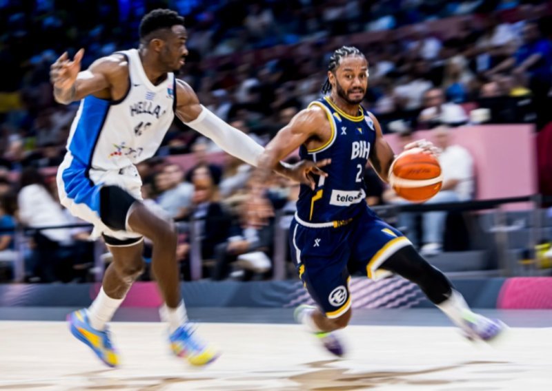 BiH napravila senzaciju na Eurobasketu! Slavi jednu od najvećih pobjeda u povijesti