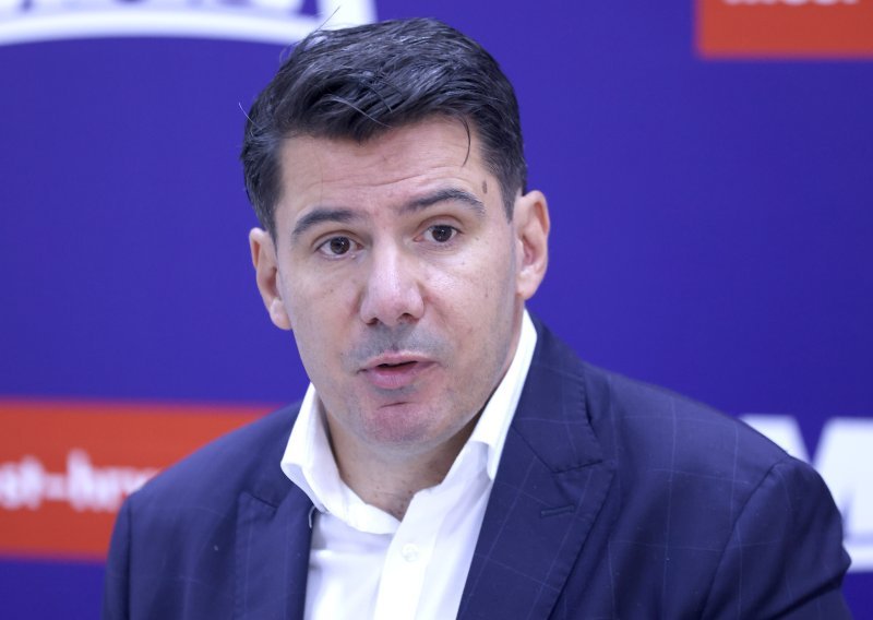 Grmoja: Vladajući porobljavaju institucije da zaštite ministricu i političku elitu