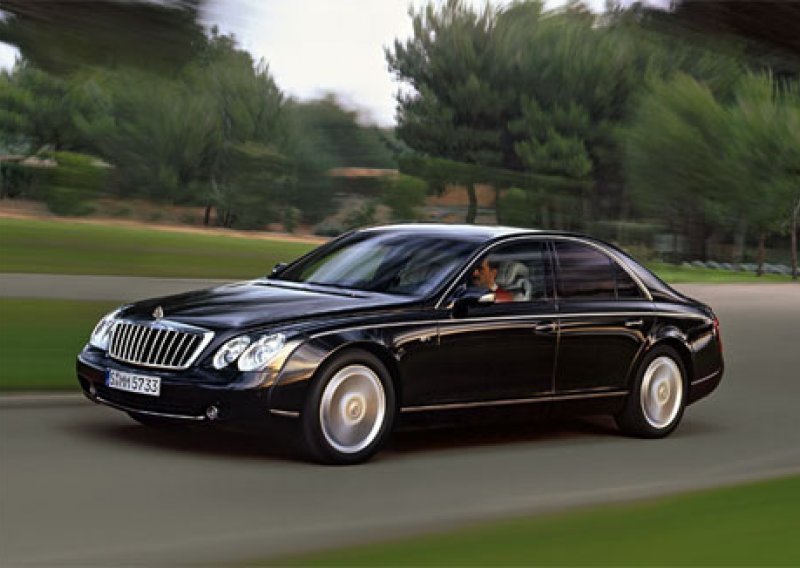 Daimler daje rabat na Maybach i do 76.000 eura