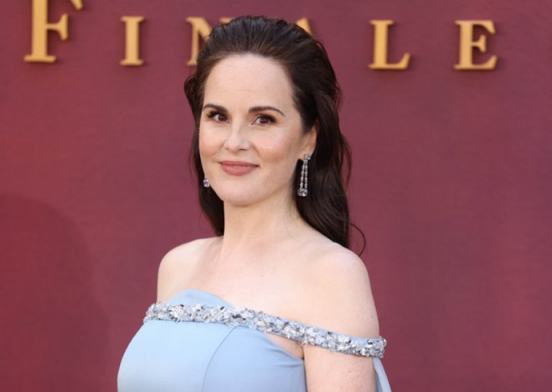 Zvijezda serije 'Downton Abbey' je trudna: Sretne vijesti otkrila je na najljepši način