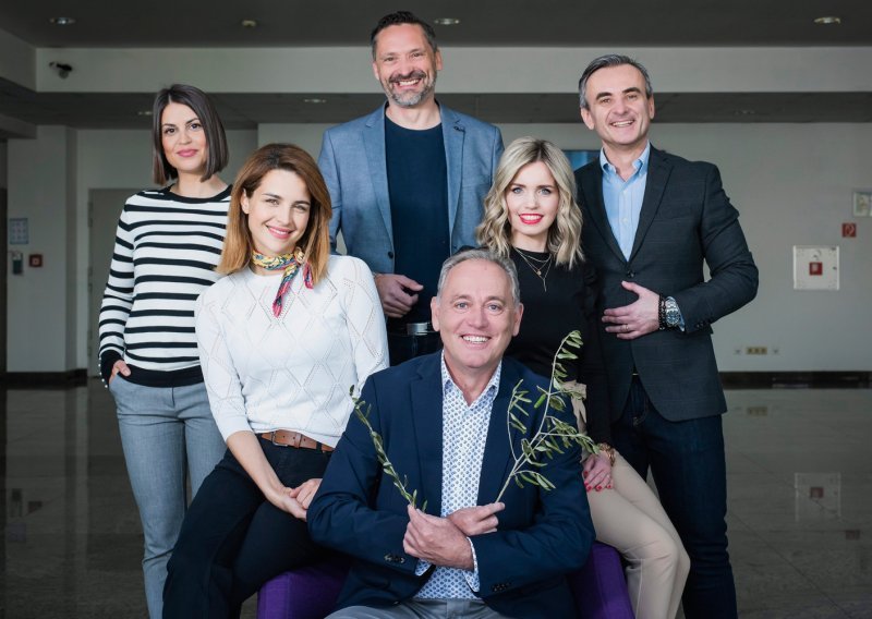 Pogledajte kako su kolege iz 'Dobro jutro' čestitale rođendan Doris Pinčić Guberović