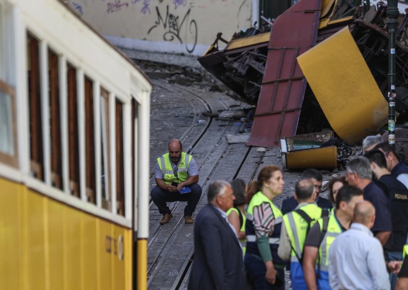 Među preživjelima u Lisabonu trogodišnji dječak iz Njemačke, izvukli ga iz vagona