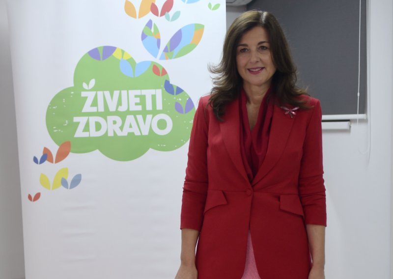 Sanji Musić Milanović toliko se svidio ovaj efektan stajling da ga nosi po drugi put
