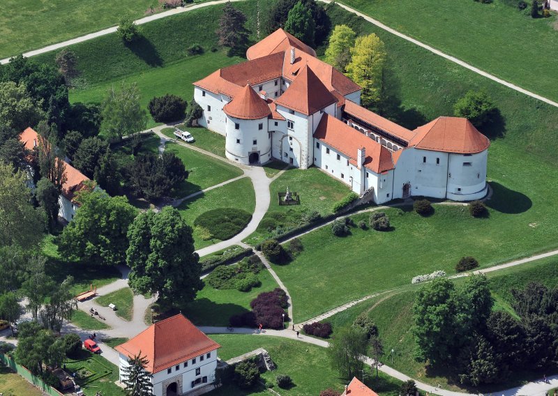 U Varaždinu otvorena prva hrvatska Model United Nations konferencija