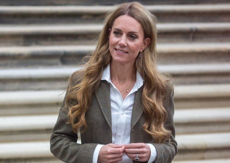 Kate Middleton najavila novi trend: Ovakve cipele nešto su posebno