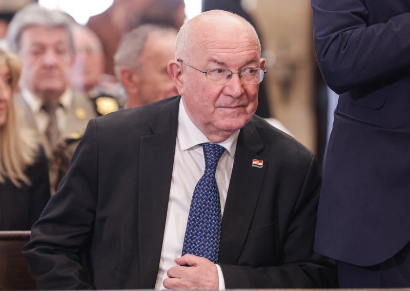 Granić o Ukrajini: Nije bilo nikakve rasprave da bi Hrvatska slala mirovne snage