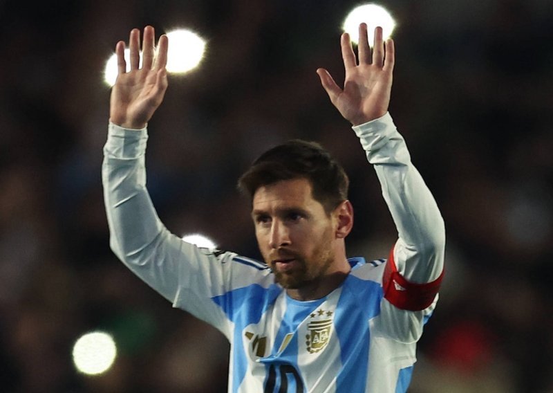 Uplakani Leo Messi oprostio se od Argentine