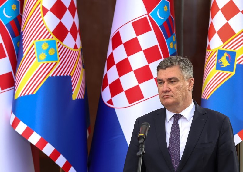 Tip koji je upao na Pantovčak bivši je pripadnik HV-a: Razlog dolaska je bizaran