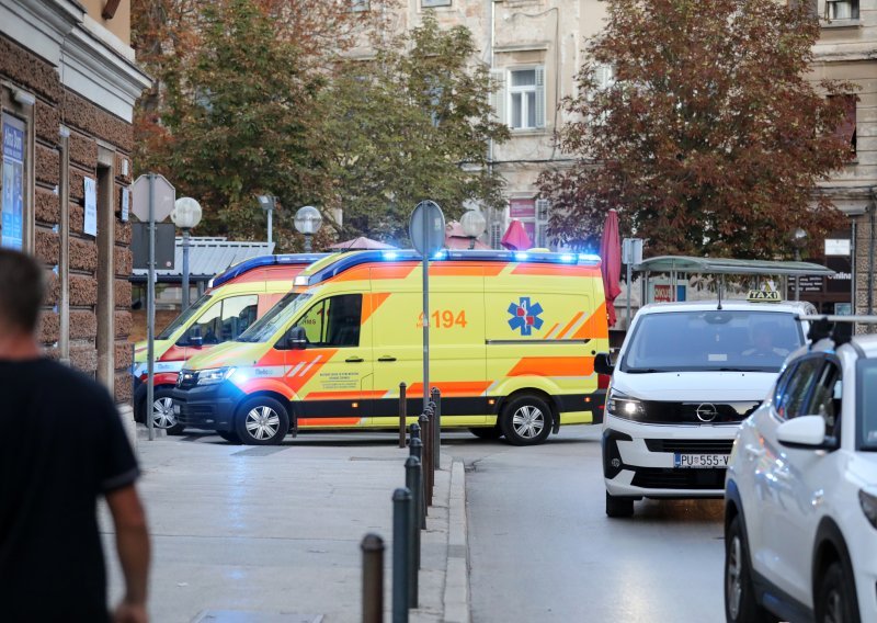 Makljaža na tržnici u Puli: Potukli se radnici i zakupci, korišten je neobičan pištolj