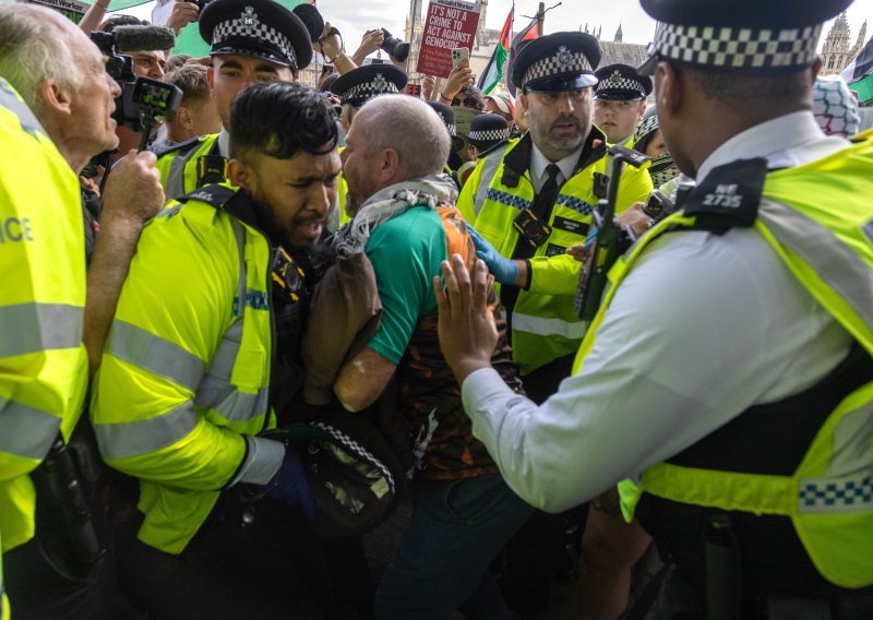 Eskaliralo na prosvjedu za Palestinsku akciju u Londonu, uhićeno 150 ljudi
