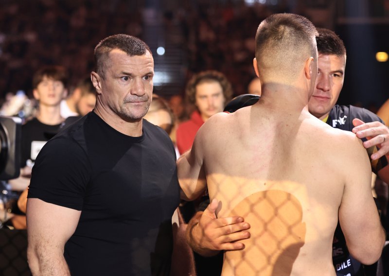 Evo kako je došlo do kaosa u Areni, Cro Cop poludio: Slušaj, majmune jedan!