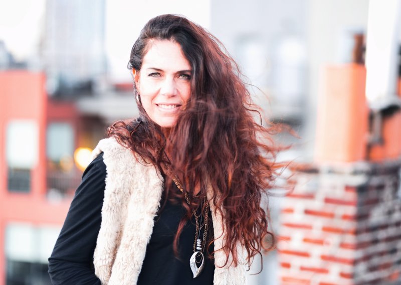 Moćna blues vokalistica i kantautorica Sari Schorr stiže u Zagreb