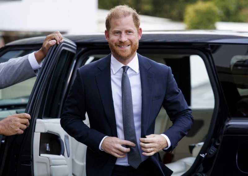 Novi početak ili privremeno zatišje? Što doista stoji iza Harryjeva povratka u London