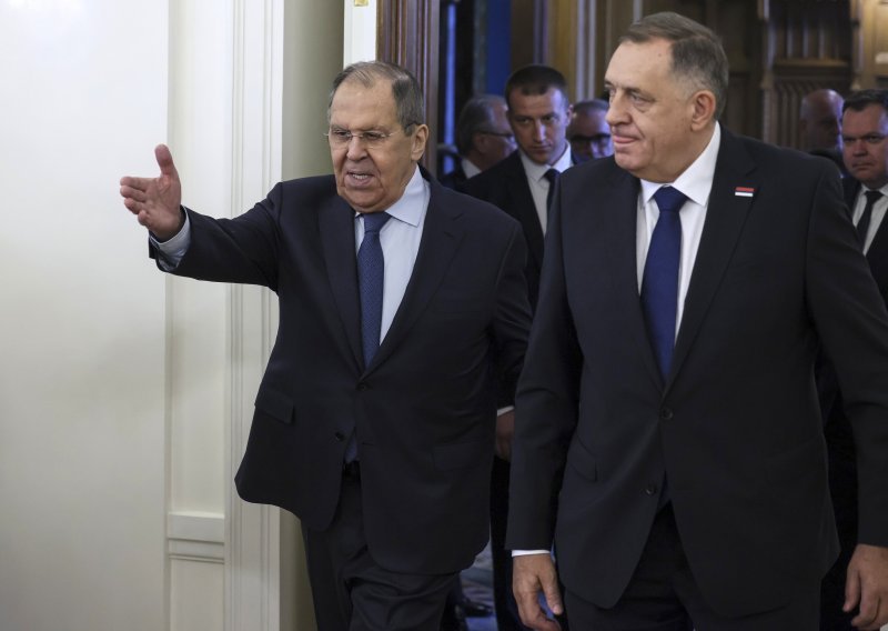 Lavrov se sastao s Dodikom: 'U BiH se zbiva državni udar, meta su pravoslavci'