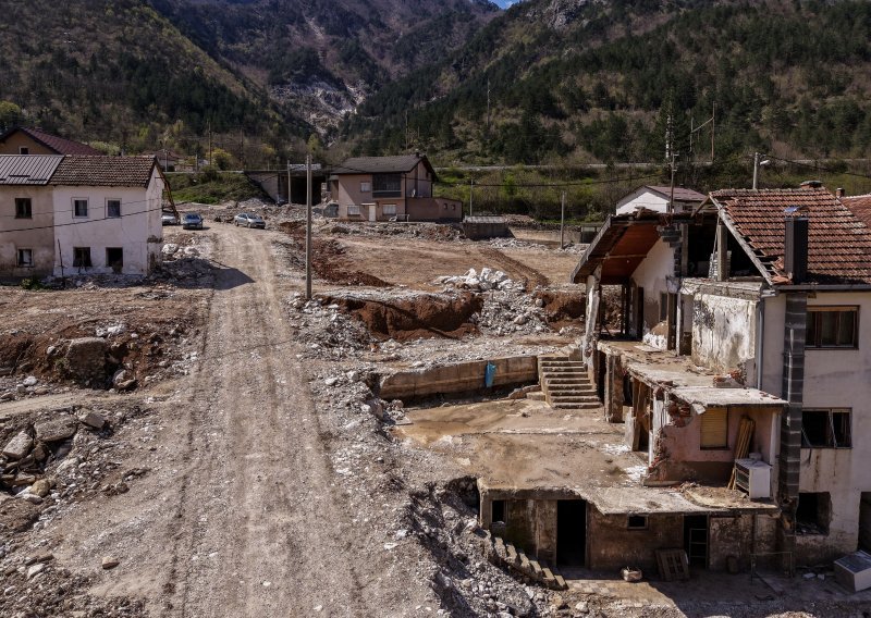 Hercegovina na udaru opasnog nevremena: Stiglo novo upozorenje