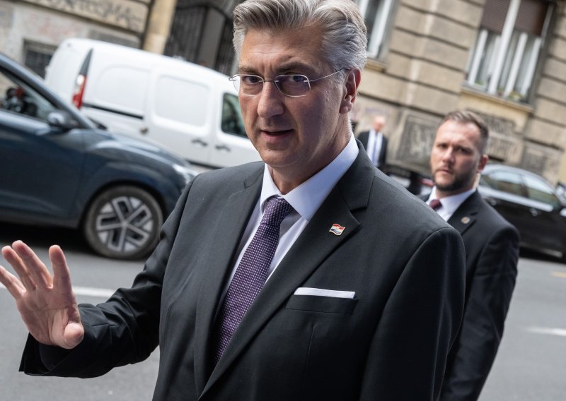 Plenković sasuo paljbu po Milanoviću i SDP-u: 'Nismo mi budale da to ne vidimo'