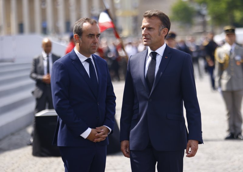 'Posljednji preživjeli' Macronov čovjek novi je francuski premijer: Tko je Sébastien Lecornu
