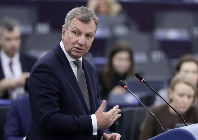 Poljski eurozastupnik o ruskim dronovima: 'Moramo se držati zajedno'