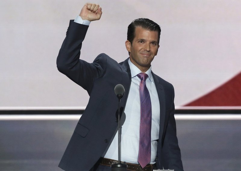 Nakon Melanije, i Donald Trump Jr. posudio par rečenica govora