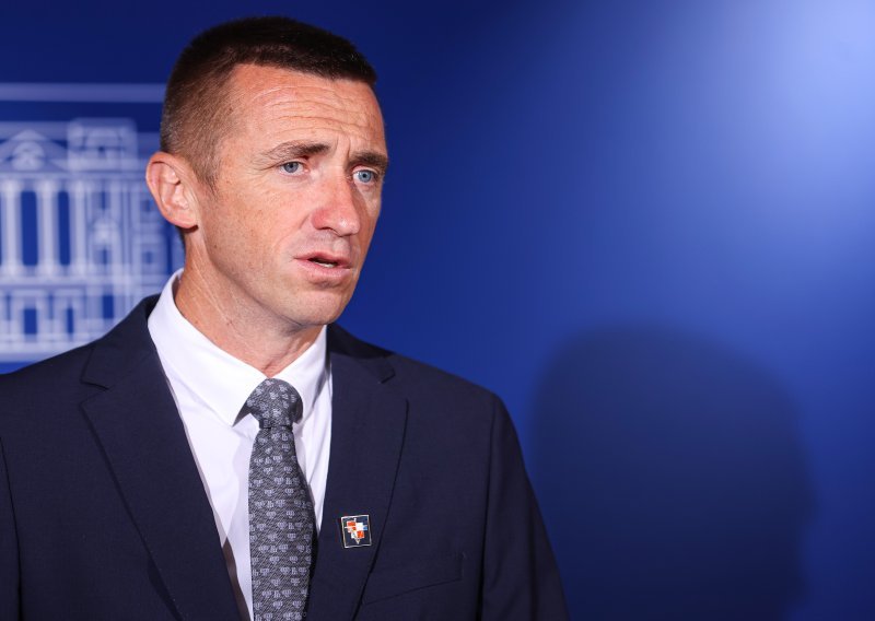 Penava: Apsurdno je to što tvrdi Pavliček