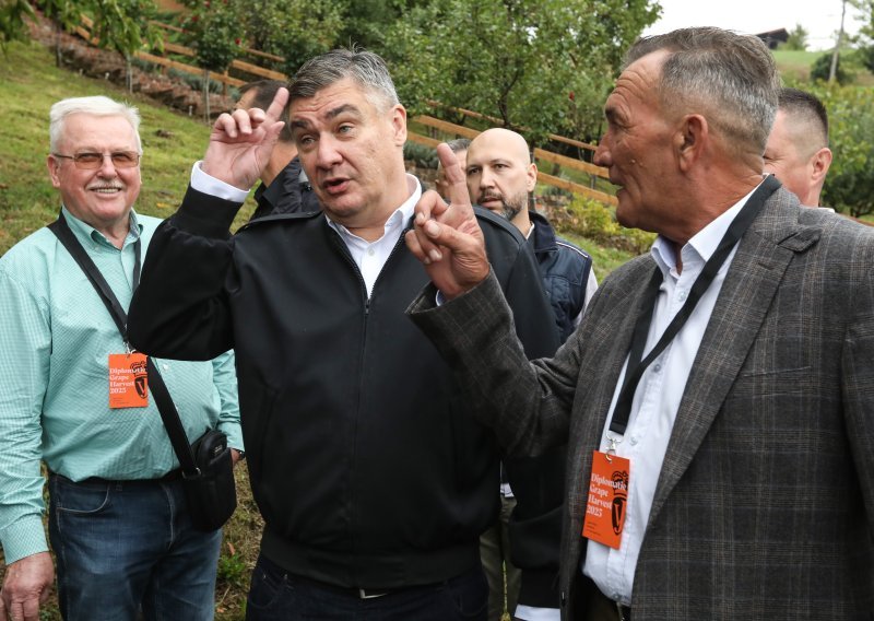 Milanović: Sazivati Vijeće za obranu zbog pada ruskih dronova u Poljskoj je besmisleno