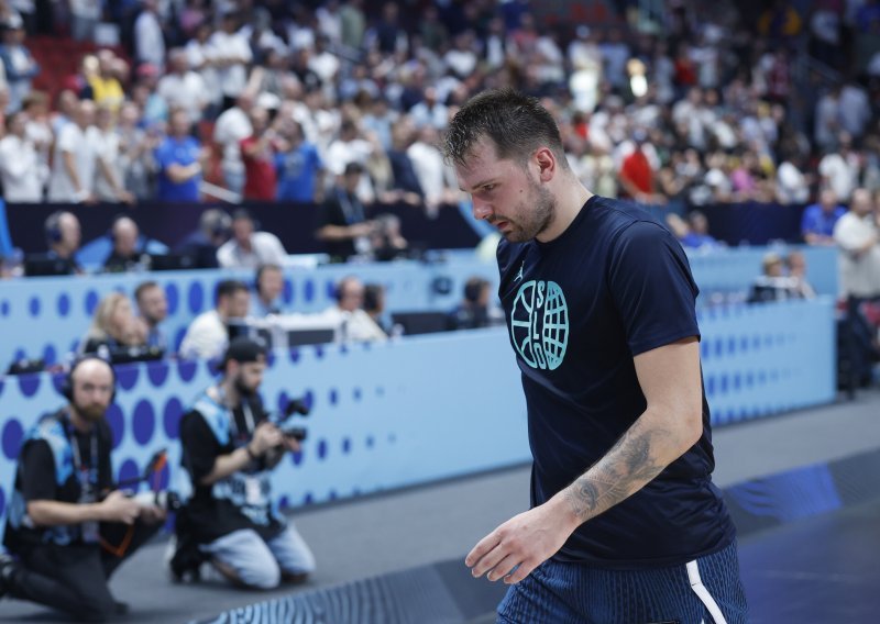 Luka Dončić nakon bolnog poraza Slovenije napisao samo jednu riječ