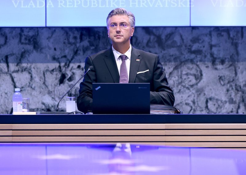 Vlada socijalnim partnerima predstavila deveti paket mjera: Cilj je fazno popuštanje