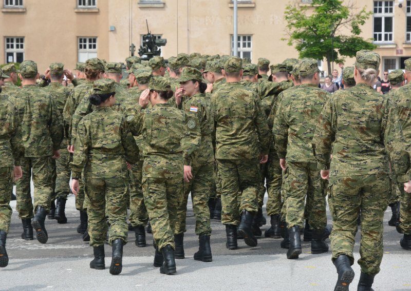 Prosvjed protiv obaveznog vojnog roka odgođen u zadnji čas, ovo su razlozi