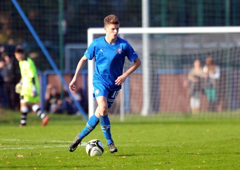 Bio je velika nada i igrao za Osijek i Dinamo, a danas je u najstarijem hrvatskom klubu