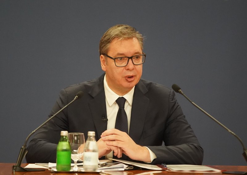 Aleksandar Vučić bizarnom izjavom šokirao Srbiju: Evo kako je komentirao poraz od Albanije