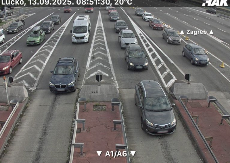 HAK upozorava: Gust promet na A1 između Zagreba i Karlovca u smjeru mora
