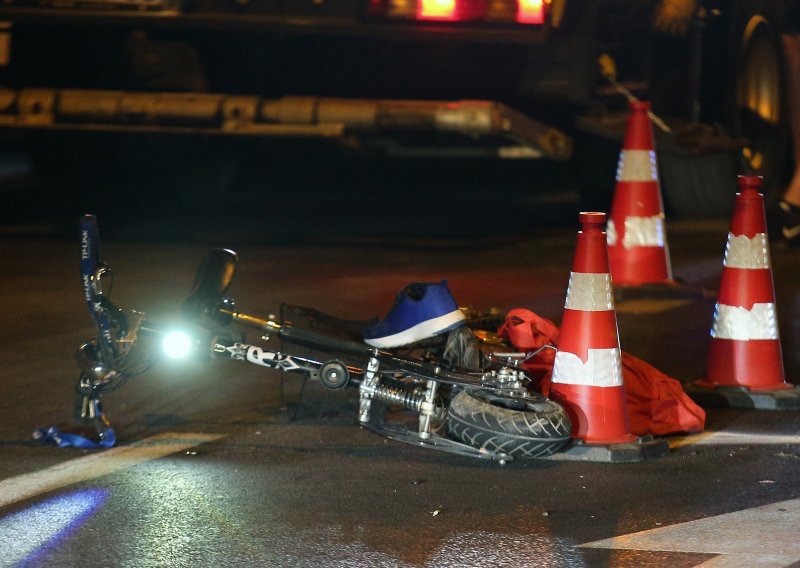 Dijete palo s romobila i zadobilo teške ozljede: Nije nosilo kacigu