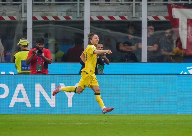 Modrić je proglašen igračem utakmice, a ono što je napravio s tom nagradom iznenadilo je Italiju