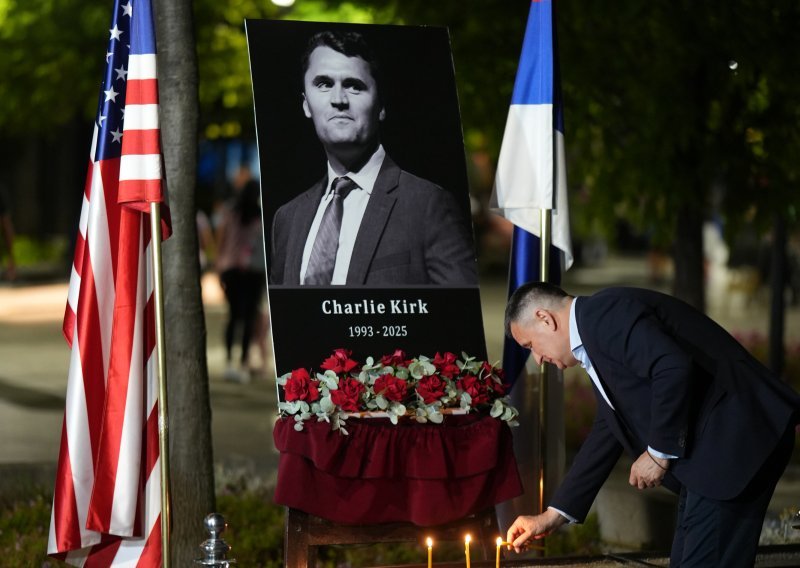 U Banjoj Luci odali počast Kirku, Dodik: Bio je istinski prijatelj Srba
