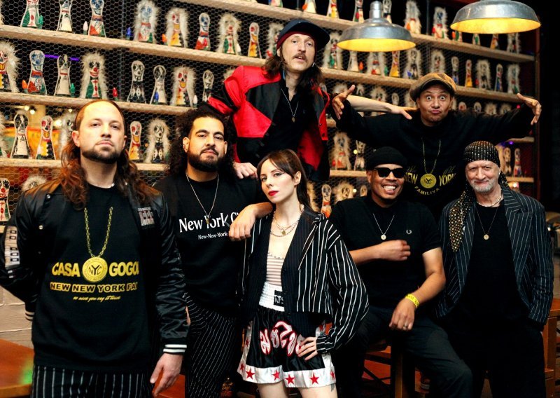 Gogol Bordello objavili novi singl usuret nastupu u Zagrebu