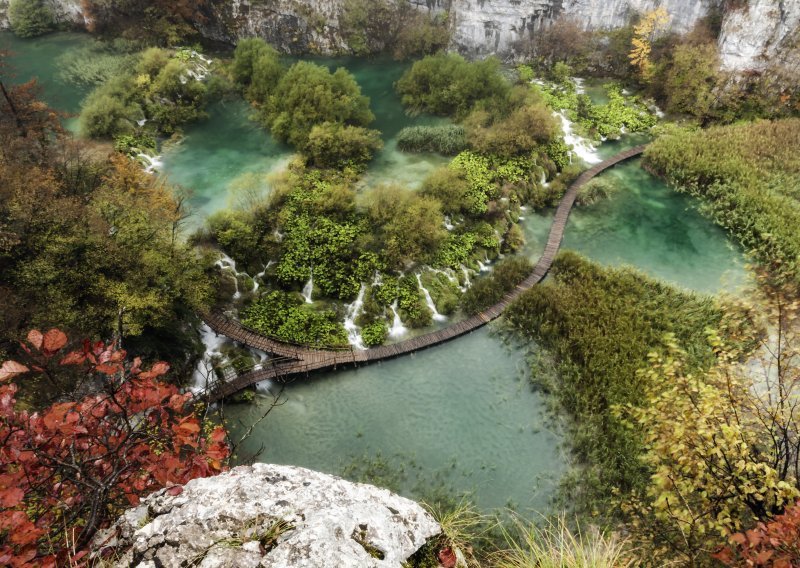 NP Plitvička jezera u jesen: mir, boje i gastro hedonizam