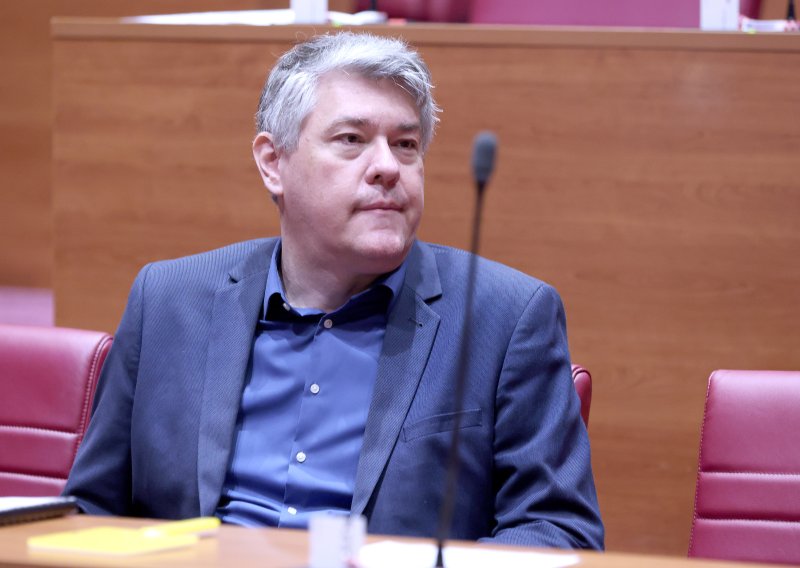 Lalovac: Inflacija ubrzava, to je strašno