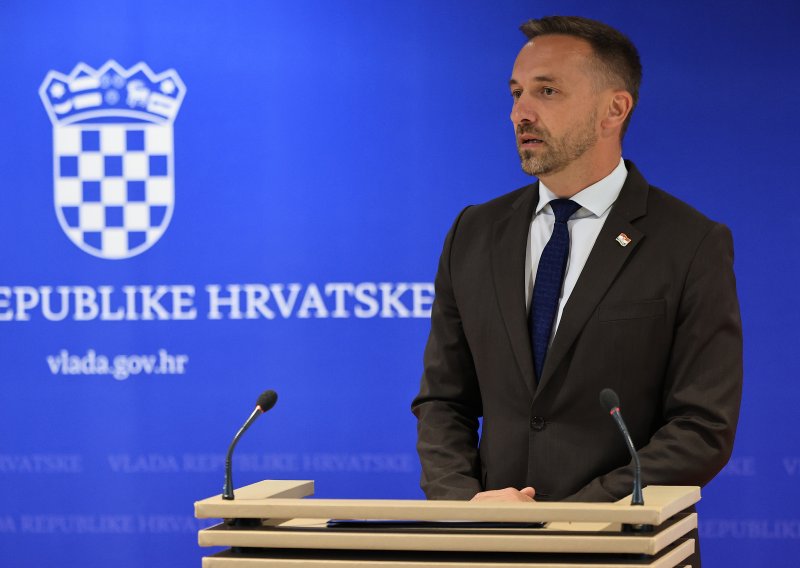 Ministar otkrio o čemu će ovisiti trajni godišnji dodatak na mirovine